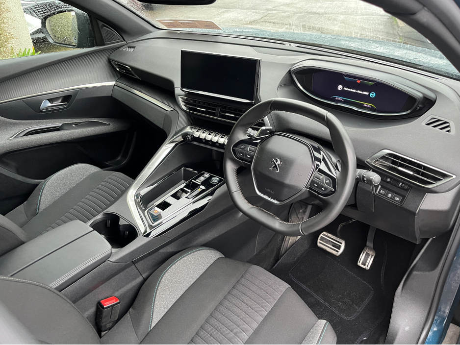 2024 Peugeot 3008 ACTIVE AUTOMATIC PETROL PLUG-IN HYBRID 1.6 //REVERSE CAMERA// €31,950