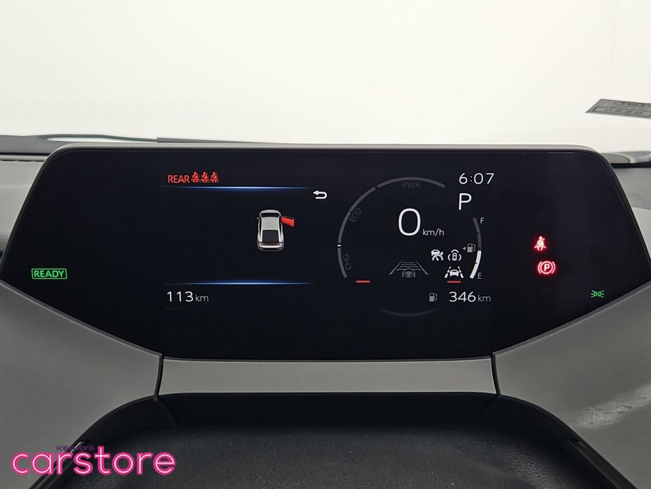 2024 Toyota Prius - image 22