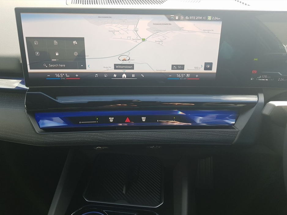 2026 BMW 5 Series - image 17