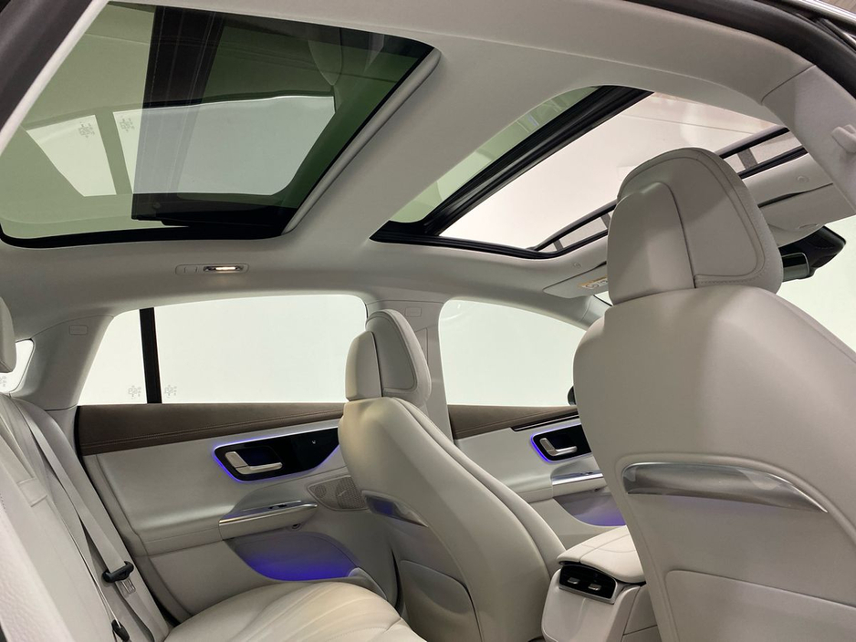 2026 Mercedes-Benz EQE EQE 300 | Heated Seats, Reversing Camera €81,473