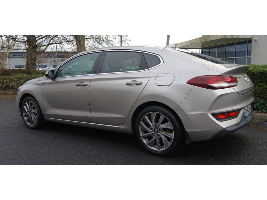 2018 Hyundai i30 **NEW NCT 2028** 1.0 FASTBACK 5dr €12,995