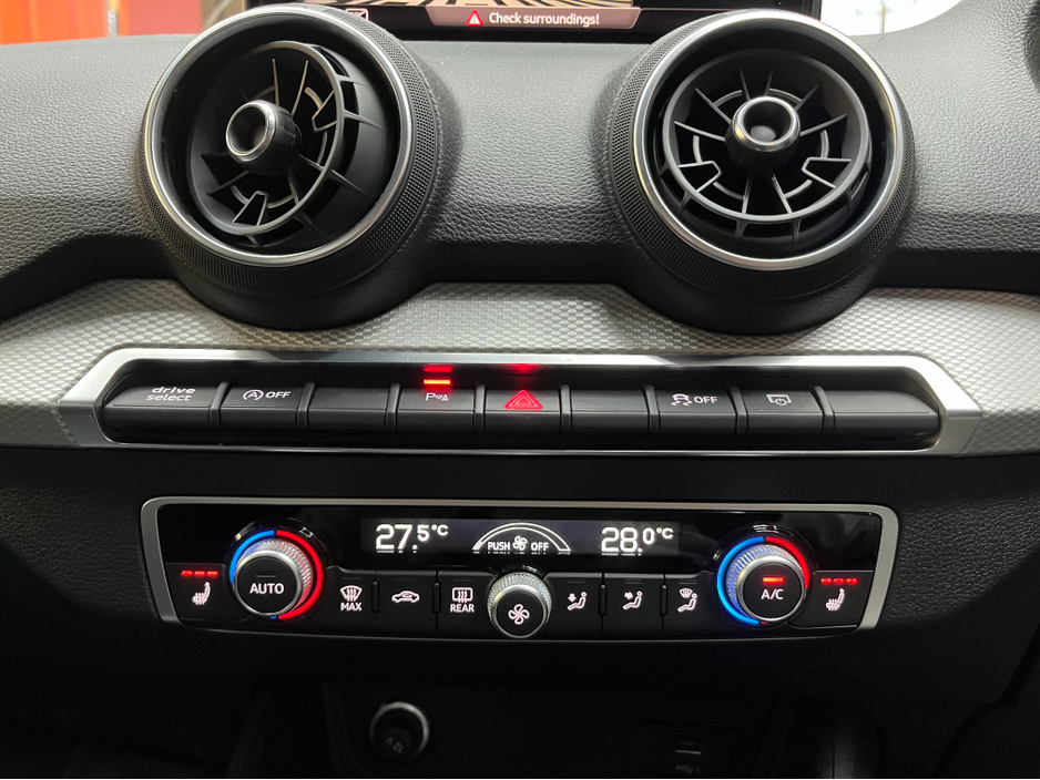 2023 Audi Q2 €32950 2023 AUDI Q2 35TDI ADVANCED 2.0 AUTOMATIC / CRUISE CONTROL / REVERSE CAMERA / HEATED SEATS AND MORE €32,950