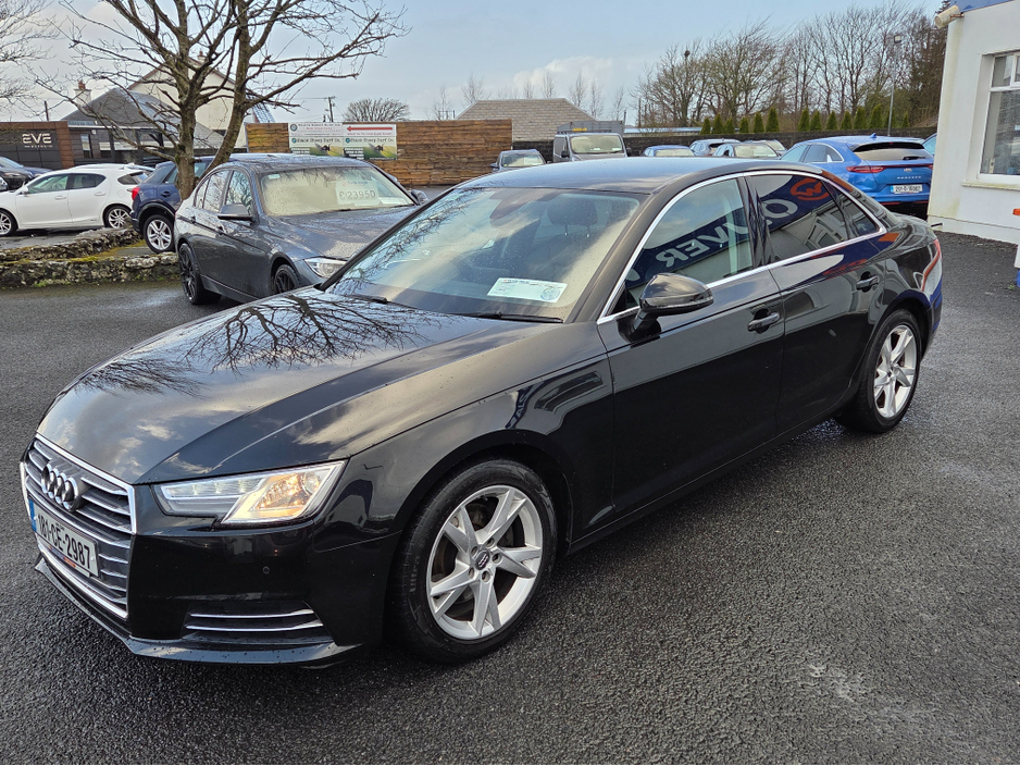 2018 Audi A4 - image 10