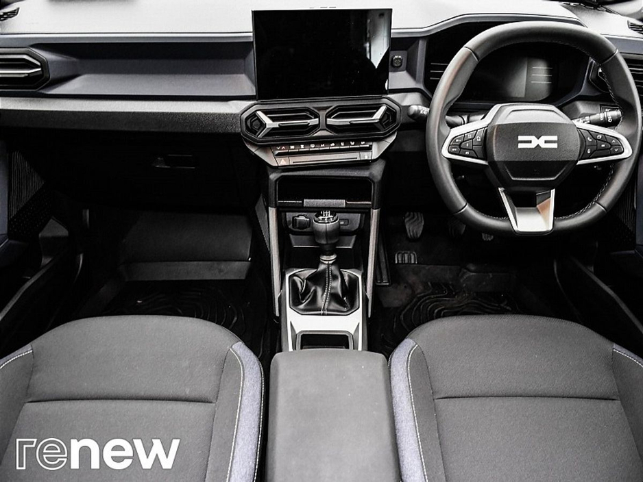 2025 Dacia Duster Expression TCe130 4x2 €28,490