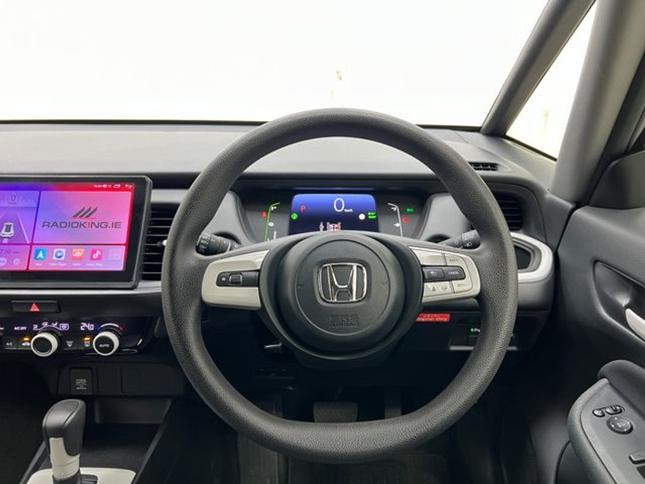 2022 Honda Fit - image 23