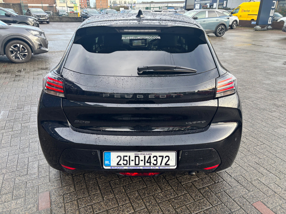 2025 Peugeot 208 1.2 MHEV Puretech 100bhp Allure €26,950