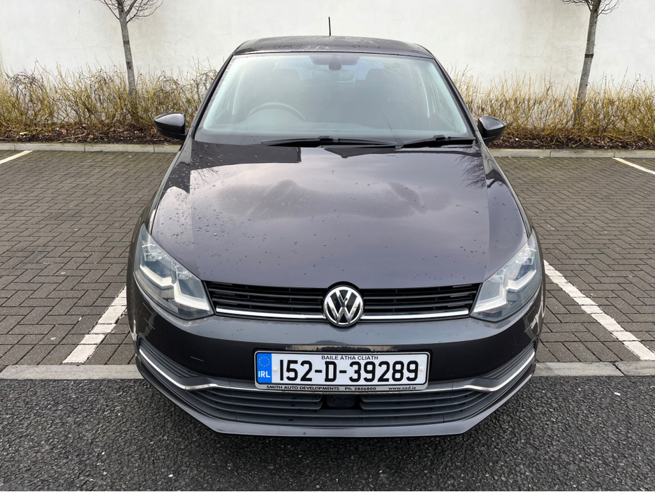 2015 Volkswagen Polo - image 2