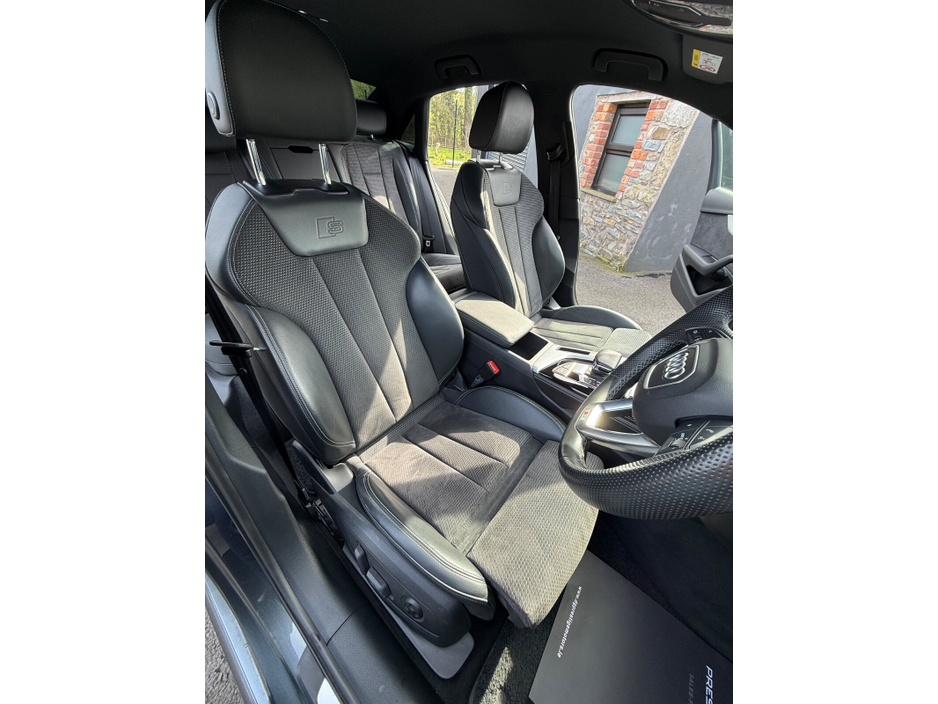 2021 Audi A4 - image 12