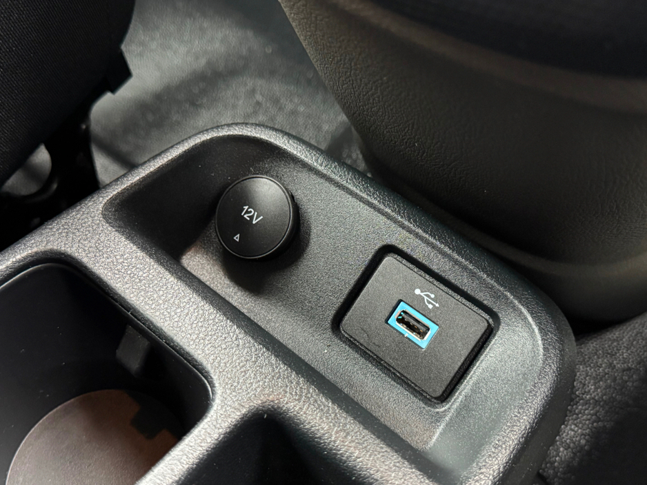 2022 Ford Transit Connect 1.5 TDCI SWB // PRICE EXCL. VAT // ONLY 61K KM'S // FULL SERVICE HISTORY // EXCELLENT CONDITION // ONE OWNER // €11,341