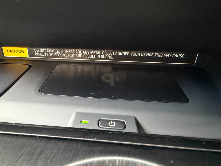 2021 Lexus UX 250 H - image 27