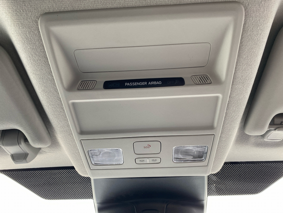 2026 Ford Transit Custom - image 21