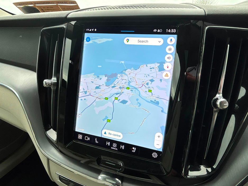 2022 Volvo XC60 B4 AWD MOMENTUM WITH EXTRAS €39,995