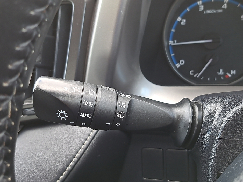 2016 Toyota Rav4 - image 22