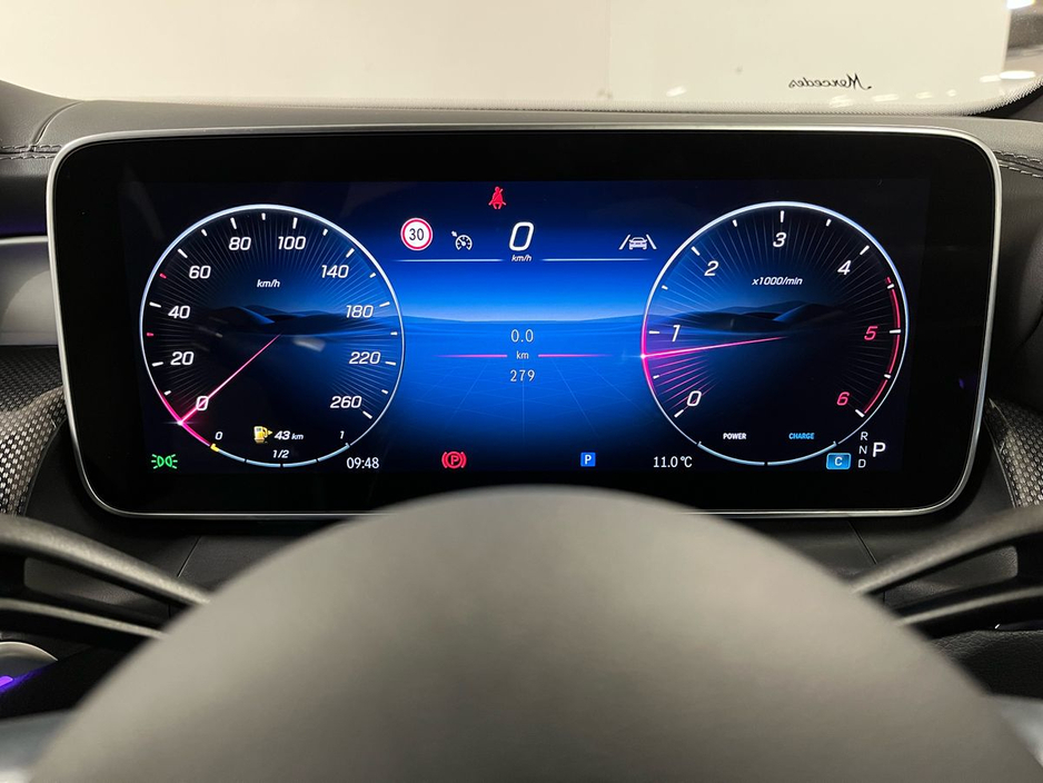 2026 Mercedes-Benz GLC Class - image 8