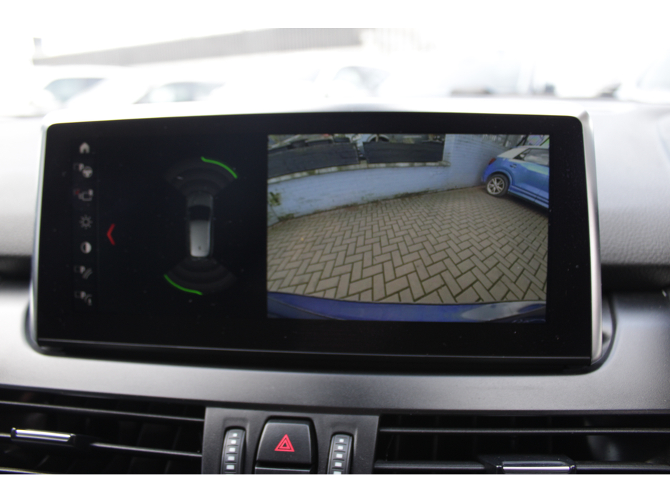 2018 BMW 2 Series - image 15