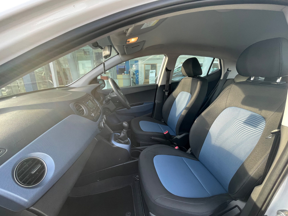 2019 Hyundai i10 - image 14