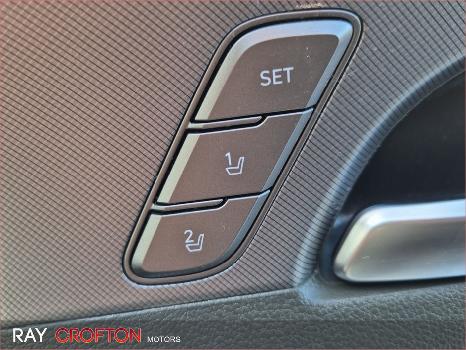 2023 Hyundai Santa Fe - image 19