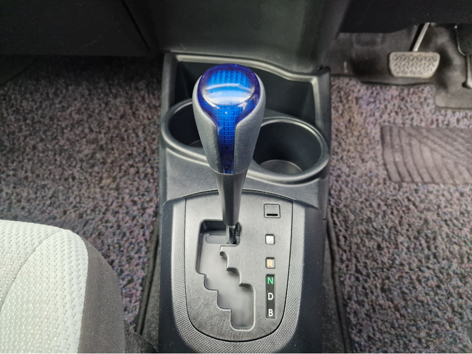 2017 Toyota Aqua - image 24