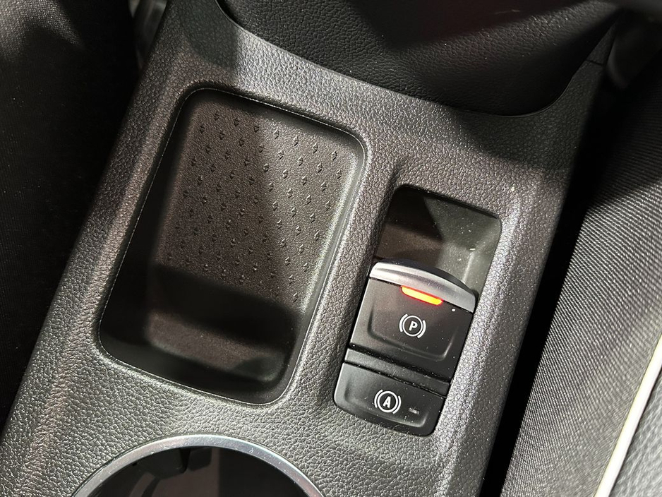 2020 Renault Captur - image 22