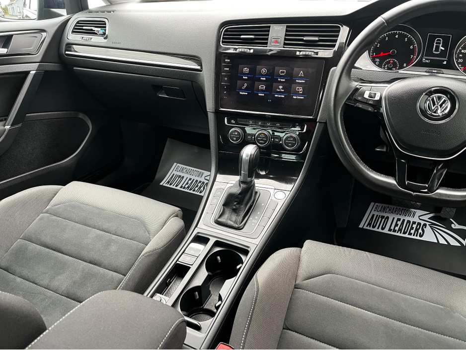 2018 Volkswagen Golf - image 15