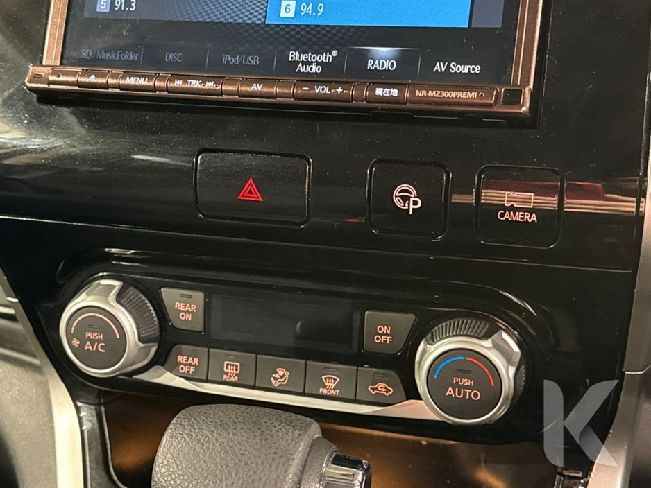 2018 Nissan Serena S-HYBRID 2.0L AUTOMATIC - MULTI FUNCTION STEERING WHEEL - CRUISE CONTROL - HEATING / AC CONTROLS - REVERSE CAMERA €19,950