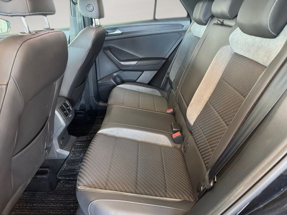 2020 Volkswagen T-Roc - image 16