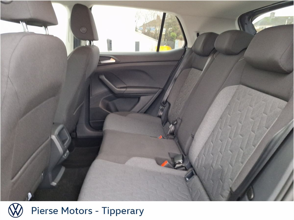 2025 Volkswagen T-Cross - image 6