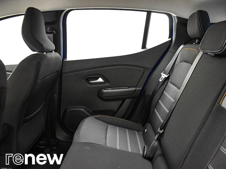 2021 Dacia Sandero Stepway - image 11
