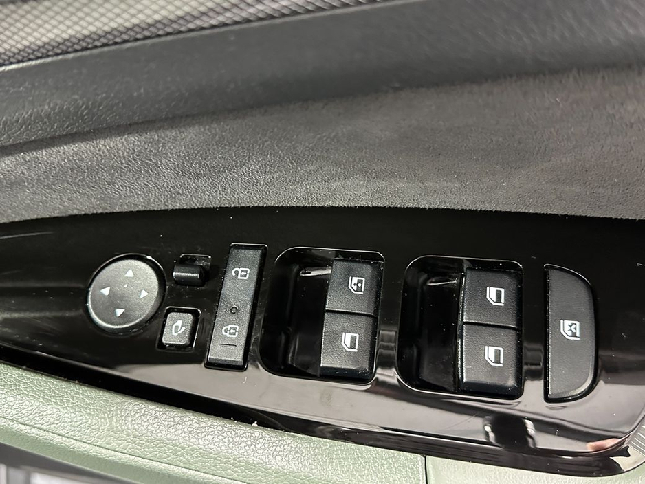 2024 Kia Sportage - image 20