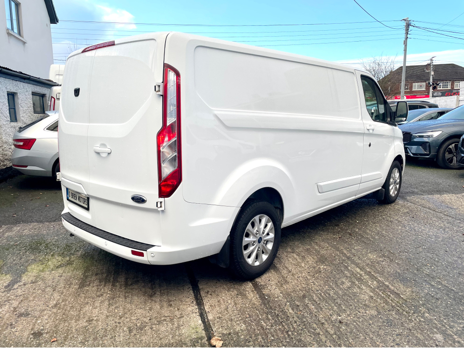 2022 Ford Transit Custom 300L2 LIMITED EDITION 2.0 TDCI 130BHP M6 LWB €18,000