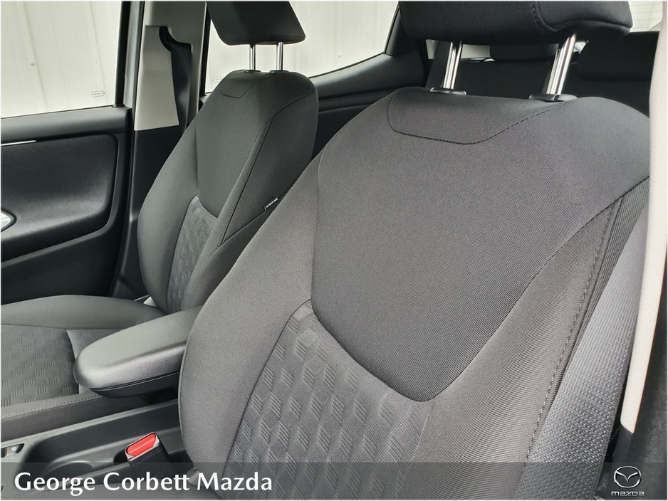 2025 Mazda Mazda2 - image 19