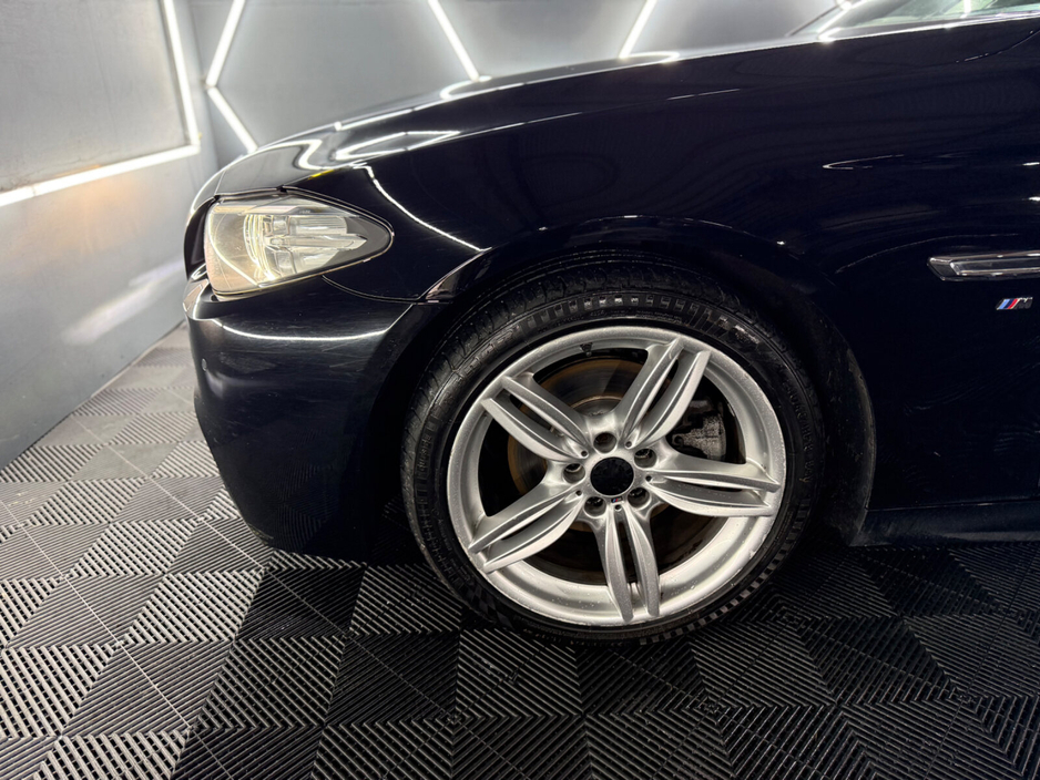 2015 BMW 5 Series - image 15