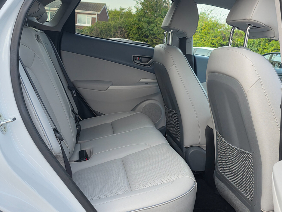 2019 Hyundai Kona - image 19