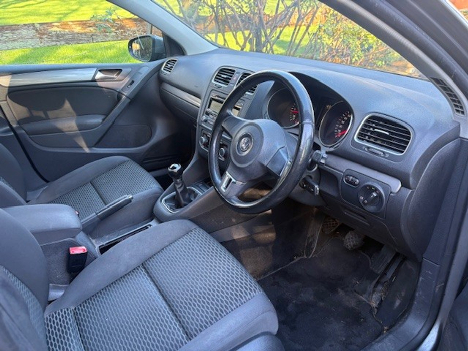 2011 Volkswagen Golf 1.6 TDi TrendLine - 5 Spd Man - 105bhp - €200 Tax €4,650