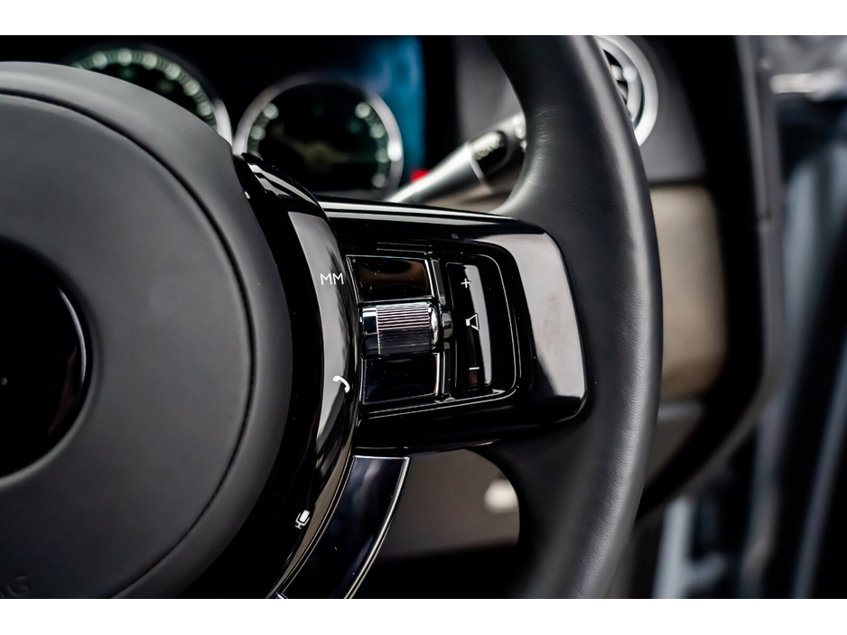 2023 Rolls-Royce Cullinan  €489,950