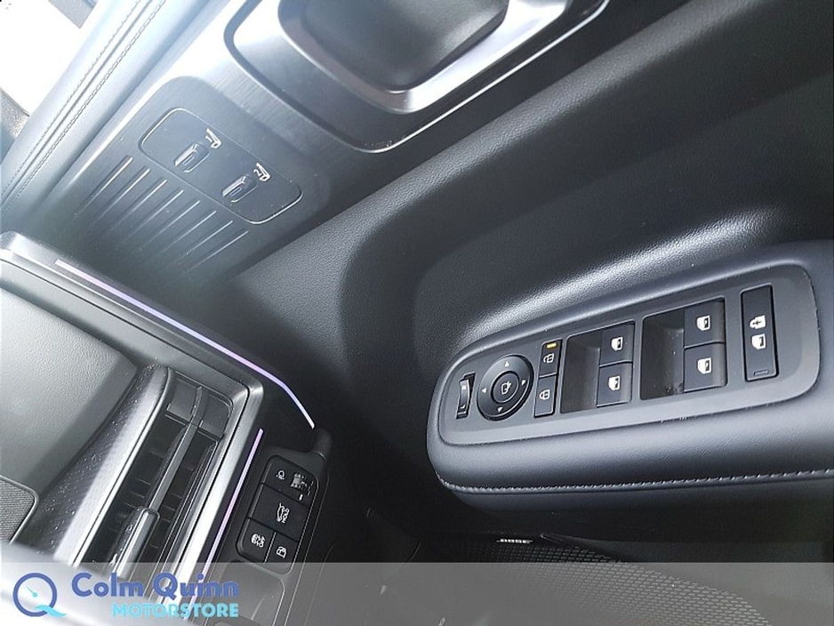 2024 Hyundai Santa Fe - image 15