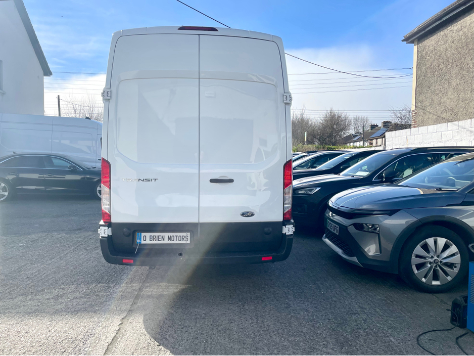 2023 Ford Transit - image 22