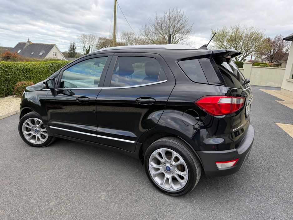 2019 Ford Ecosport - image 8