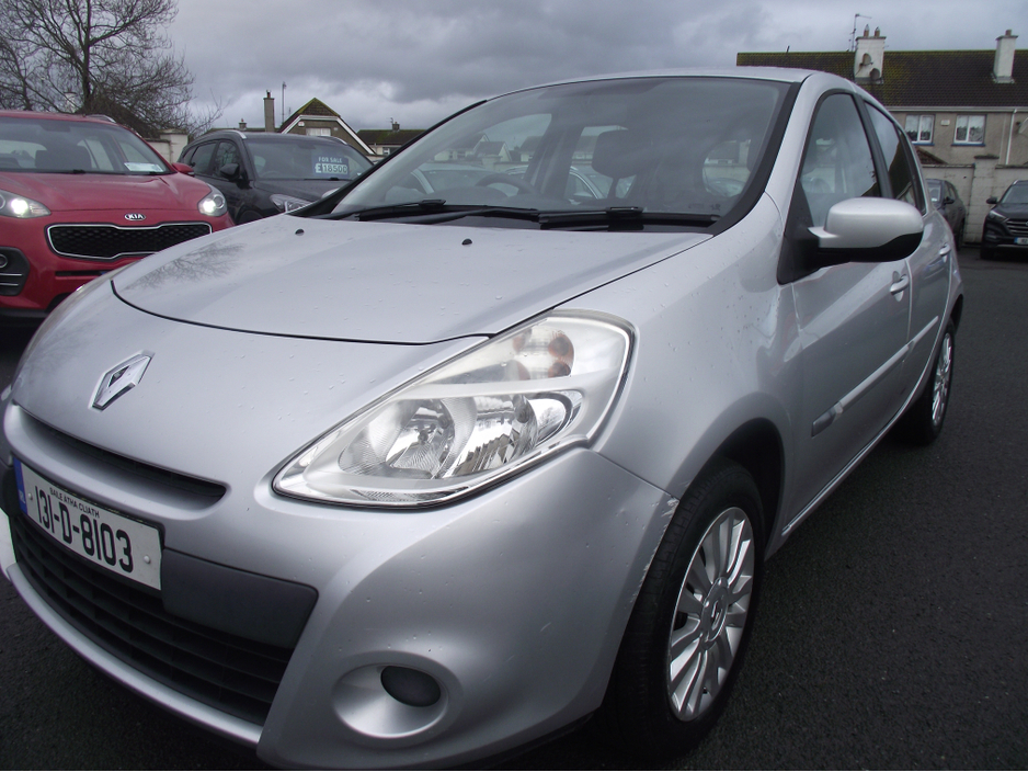 2013 Renault Clio III COLLECTION 1.2 75 5DR €4,950