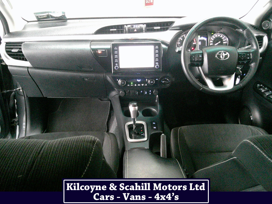 2021 Toyota Hilux - image 16