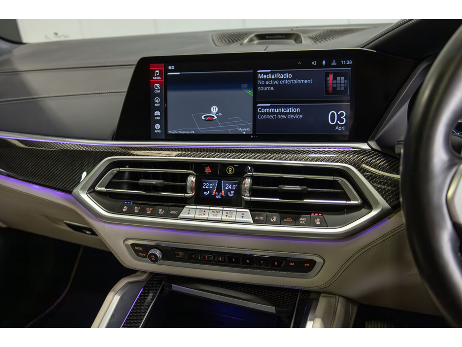 2023 BMW X5 - image 22