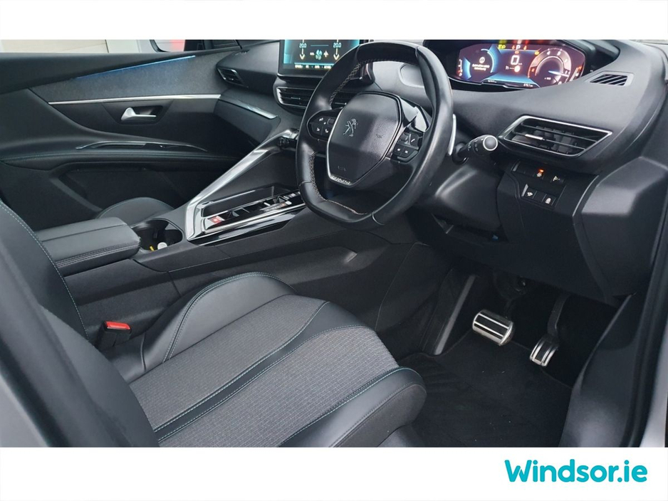 2024 Peugeot 5008 1.5 BlueHDi 130bhp Allure Auto €43,995