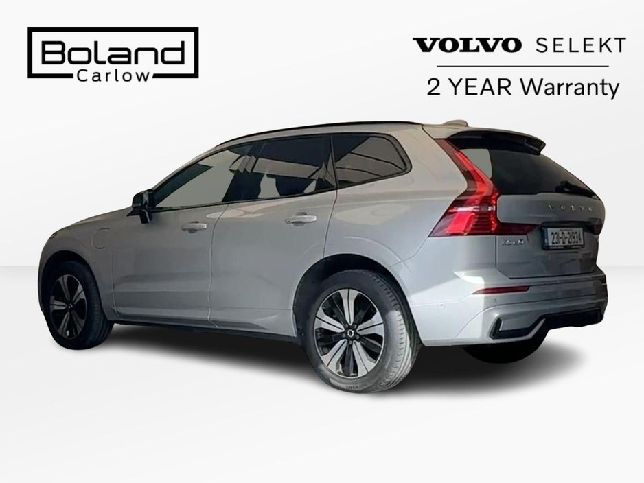 2023 Volvo XC60 - image 3