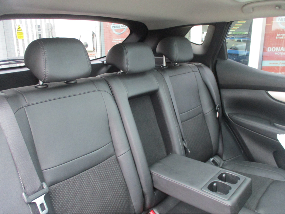 2018 Nissan Qashqai - image 14