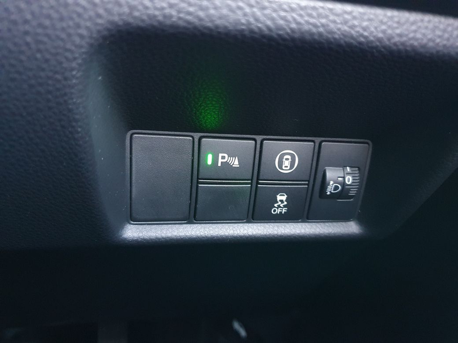 2020 Honda Jazz - image 14