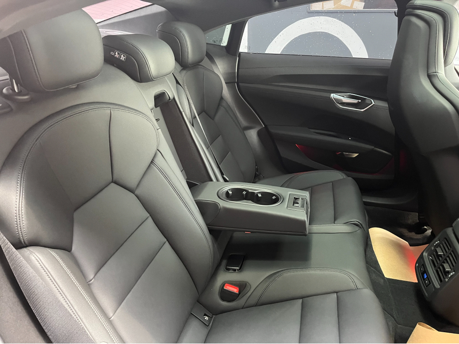 2023 Audi e-tron GT quattro - image 16