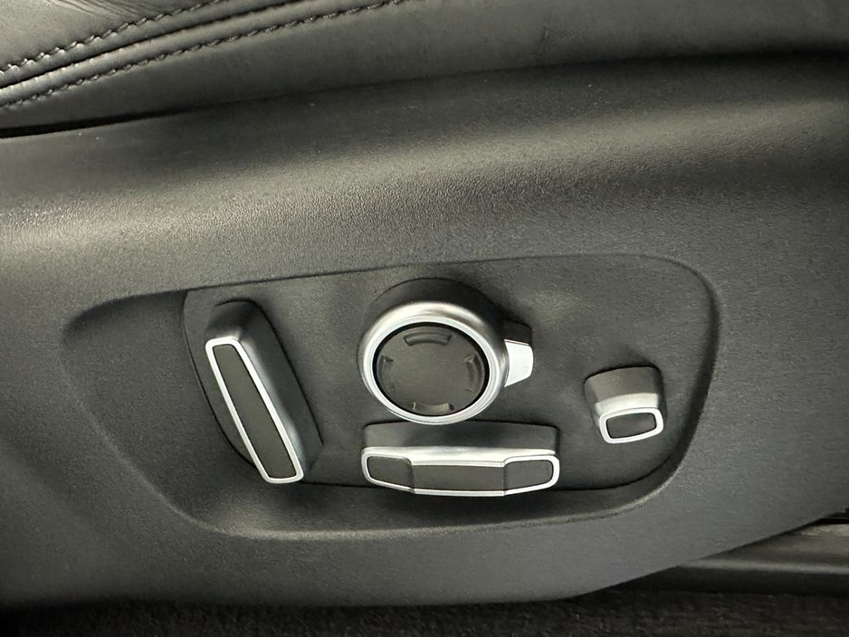 2020 Land Rover Range Rover Sport HSE Dynamic Black Edition P400e €50,800