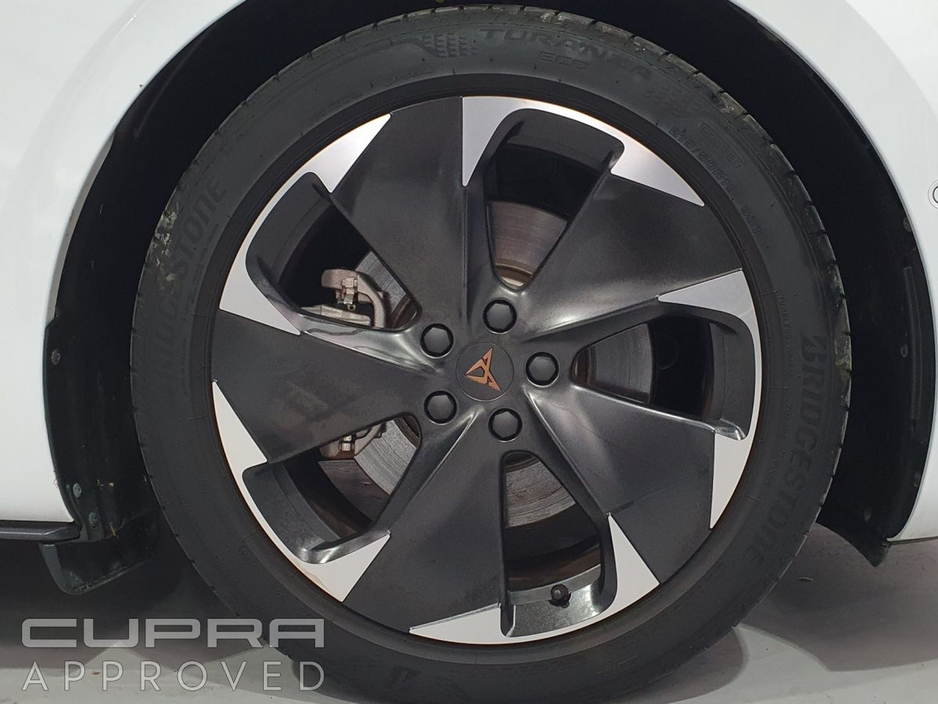 2025 Cupra Born - image 6