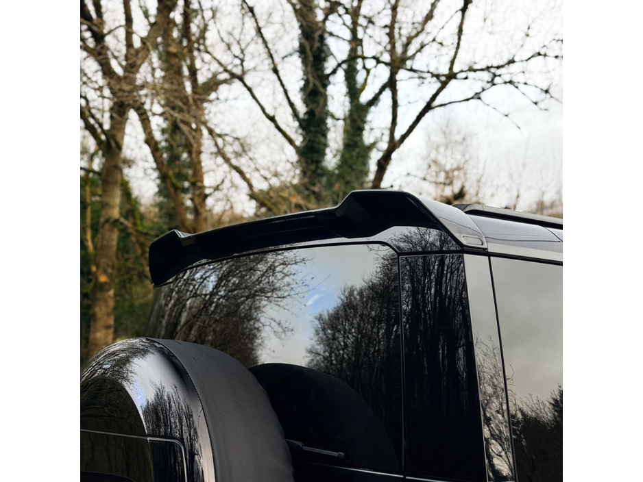 2021 Land Rover Defender 2021 (212) Land Rover Defender X DYNAMIC S P400E €69,999