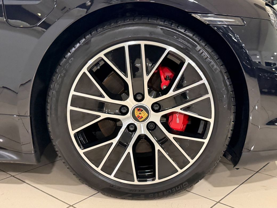 2021 Porsche Taycan 4S=HUGE SPEC//LOW MILES//D REG=FULL PORSCHE SERVICE HISTORY=TAILORED FINANCE PACKAGES AVAILABLE=TRADE IN'S WELCOME €57,995